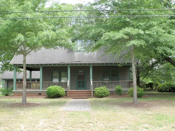 411 Rappahannock Ave, Urbanna, VA 23175