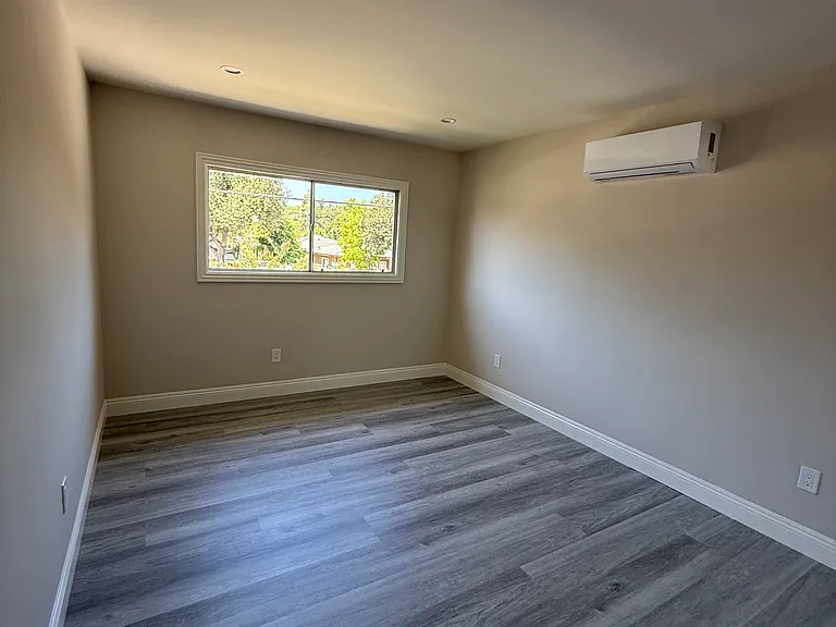 5544 McCulloch Ave #G — Photo 8
