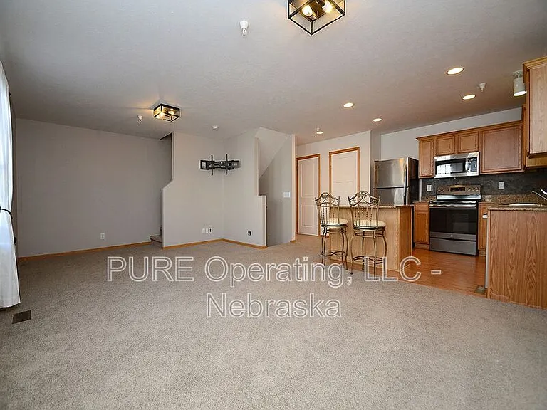 16767 Laurel Plz — Photo 18