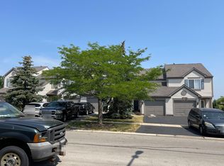 2619 Carrolwood Rd, Naperville, IL 60540