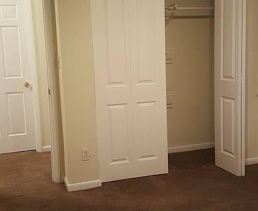 5th image of 5548 New Colony Dr