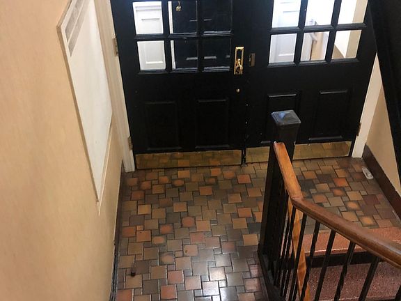 5th image of 1360 Midland Ave Floor 2