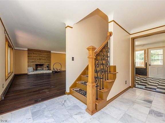 3rd image of 3567 Northvale Blvd