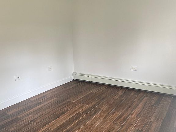 5th image of 1019 Wilcox Ave #1