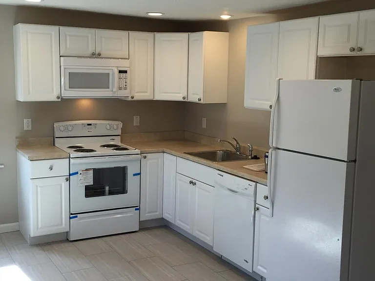 18 Parkman St — Photo 1