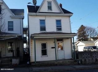 120 N Chestnut St, Mount Carmel, PA 17851