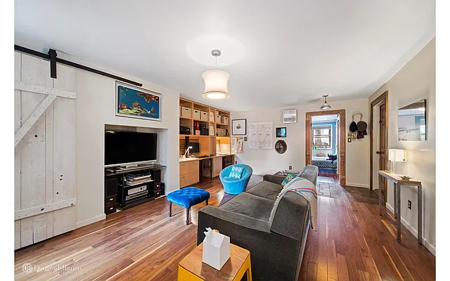 Sold by Douglas Elliman | media 29