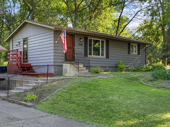 13590 Norelius Ln, Lindstrom, MN 55045