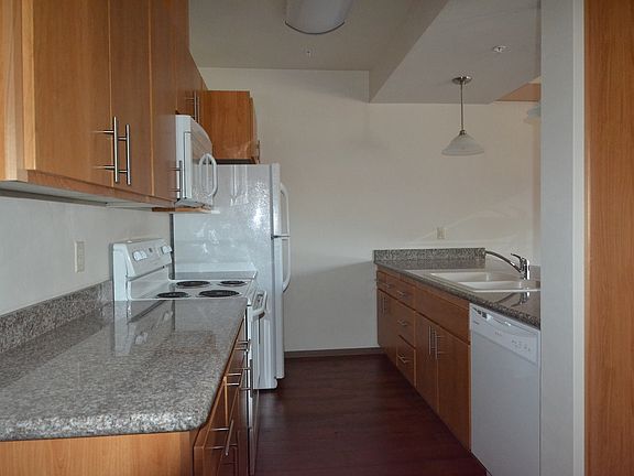 2nd image of 363 E 17th Ave Unit 4