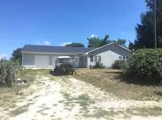 8853 County Line Rd, Odessa, MO 64076