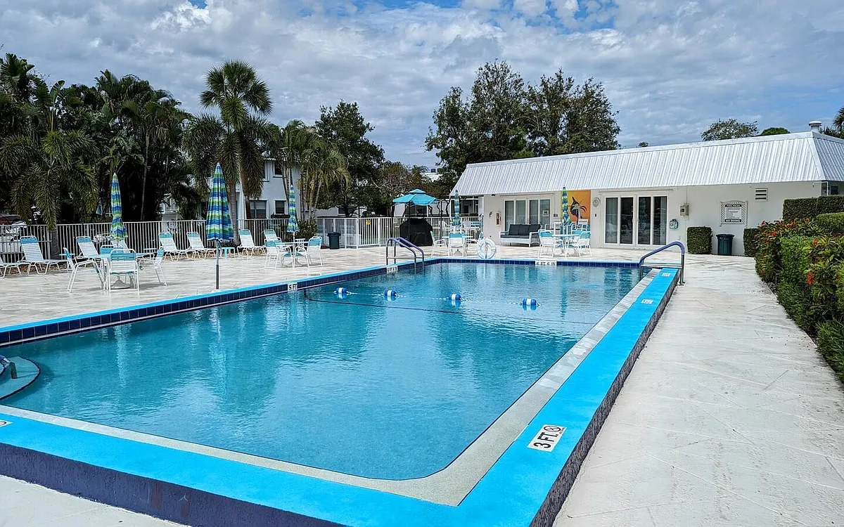 Building Photo - 2929 SE Ocean Blvd #111-2