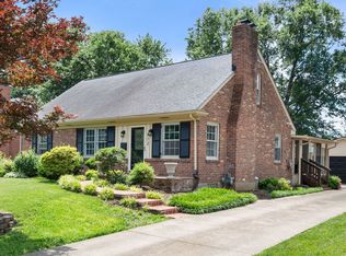 812 Beechwood Rd, Woodlawn Park, KY 40207