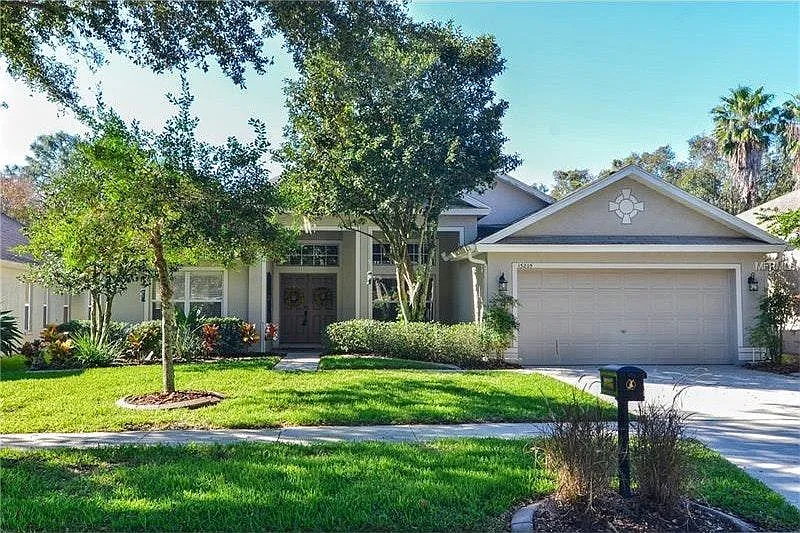 Building Photo - 15205 Shearcrest Dr