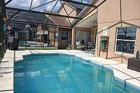 3 bed, 2.0 bath, 1796 sqft, $2,400 — Photo 3