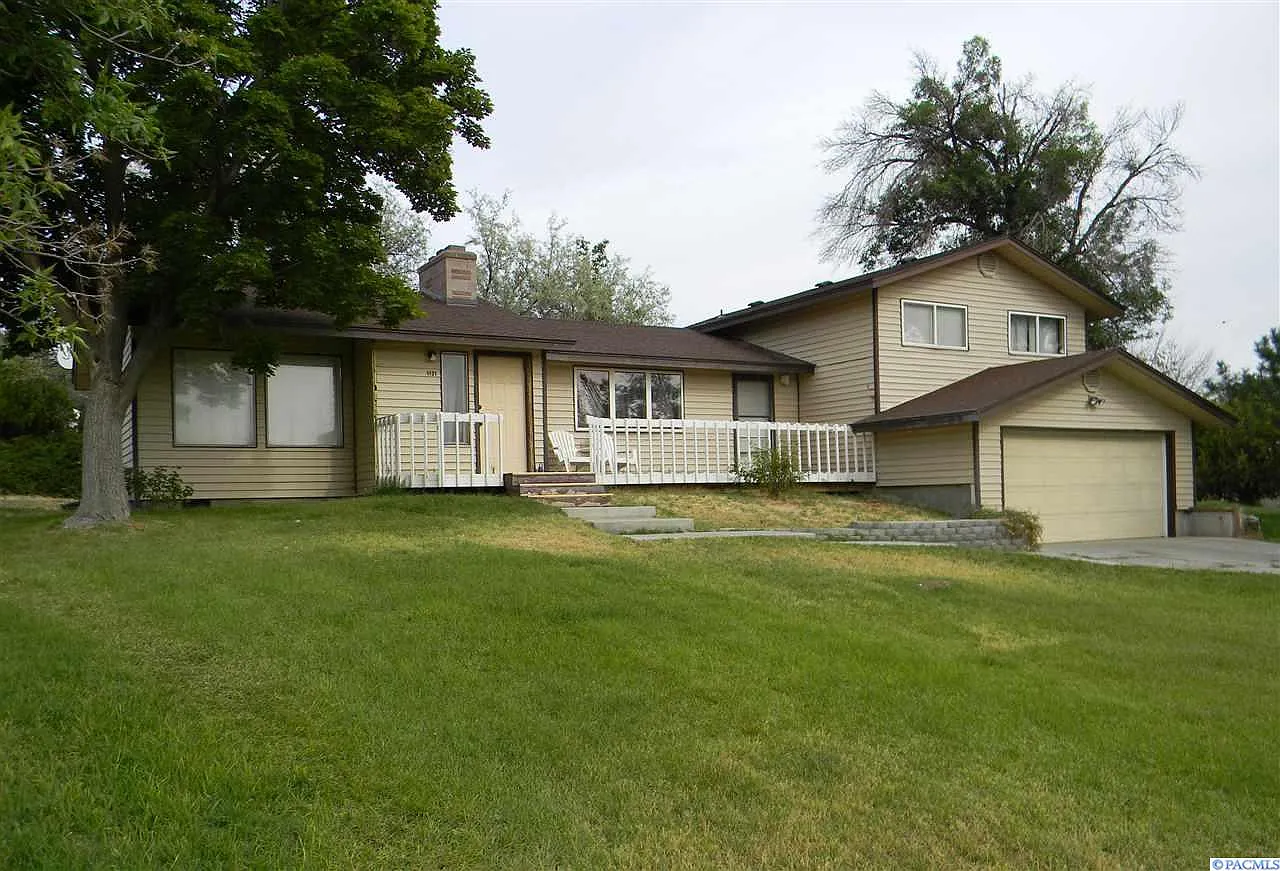 1121 S Sandlewood Pr SE photo 1