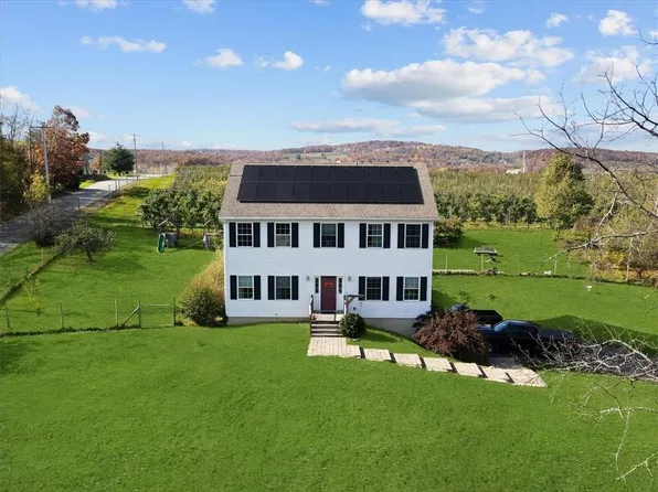 2 Reservoir Road, Marlboro, NY 12542