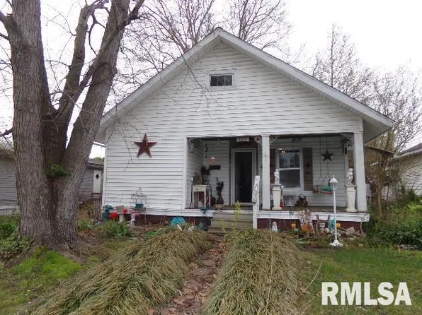305 W Lincoln St, Harrisburg, IL 62946