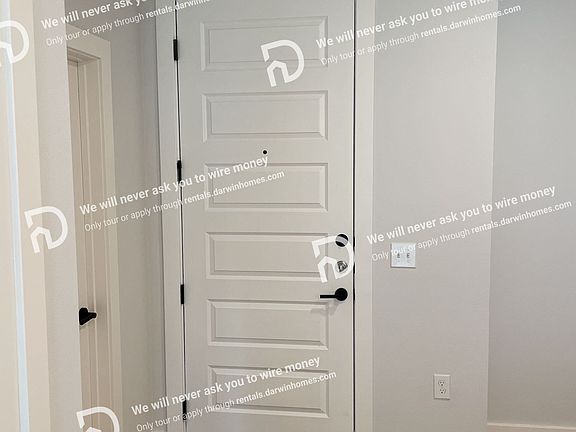 4th image of 3101 Govalle Ave