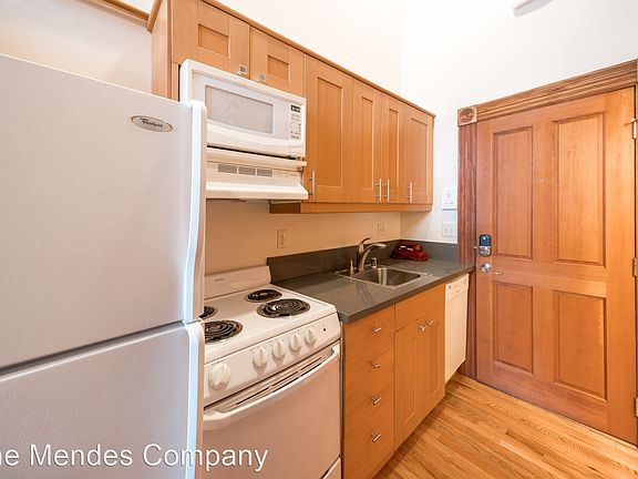 4th image of 1479 J St Unit 1481