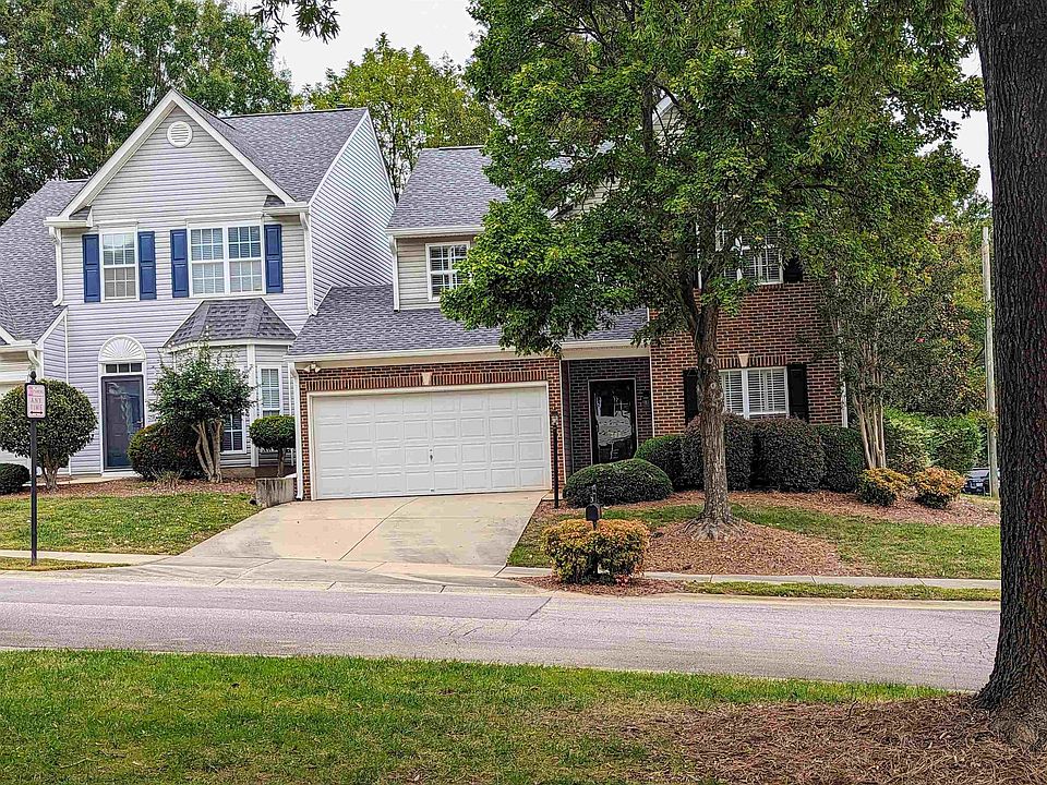 2nd image of 5300 Corinthian Way