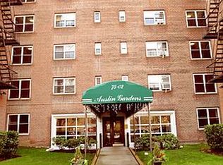 75-02 Austin St APT 5J, Forest Hills, NY 11375