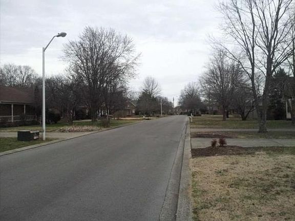 4th image of 4935 Pillar Dr