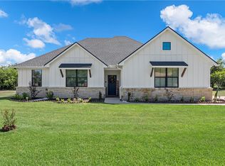 890 Randy Dr, Woodway, TX 76712