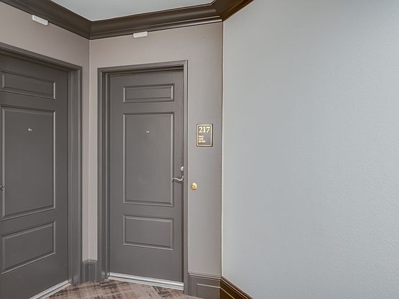 4th image of 3950 Ohio St Unit 217