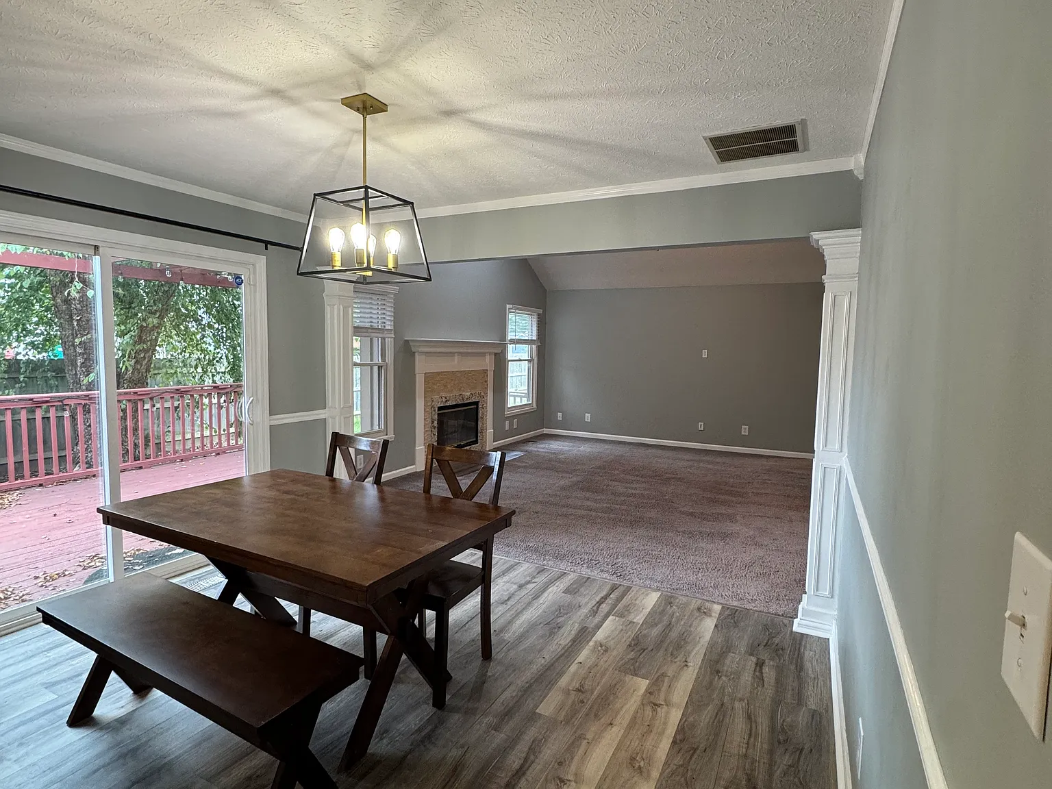 3 bed, 1452 sqft, $2,250 — Photo 3