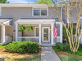 2747 Farmstead Rd SE, Smyrna, GA 30080