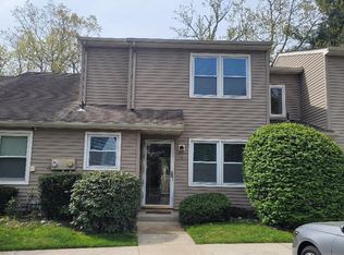 7 Pin Oak Ln, Little Egg Harbor, NJ 08087