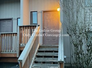 1508-1520 SW Dewitt St #1516, Portland, OR 97239