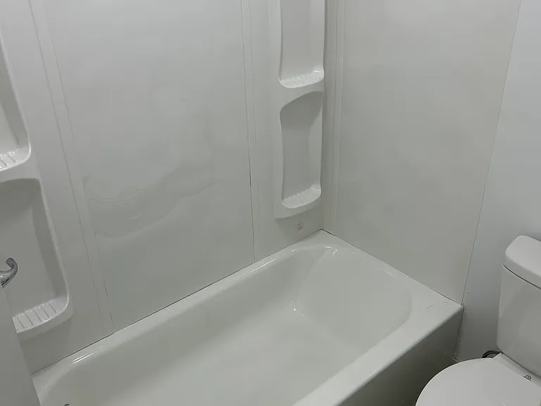 323 W Calthrop Ave #2 — Photo 17