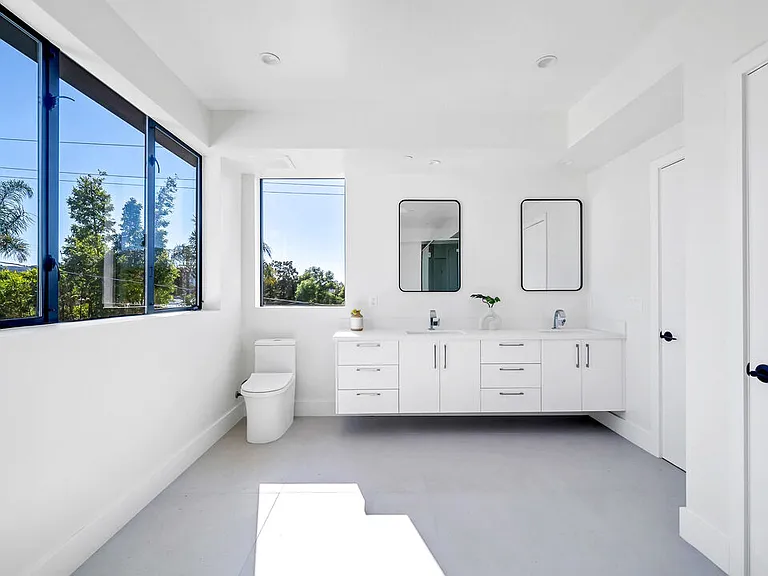 1123 N Formosa Ave #3 — Photo 18