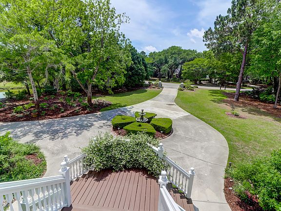 3rd image of 1751 Omni Blvd