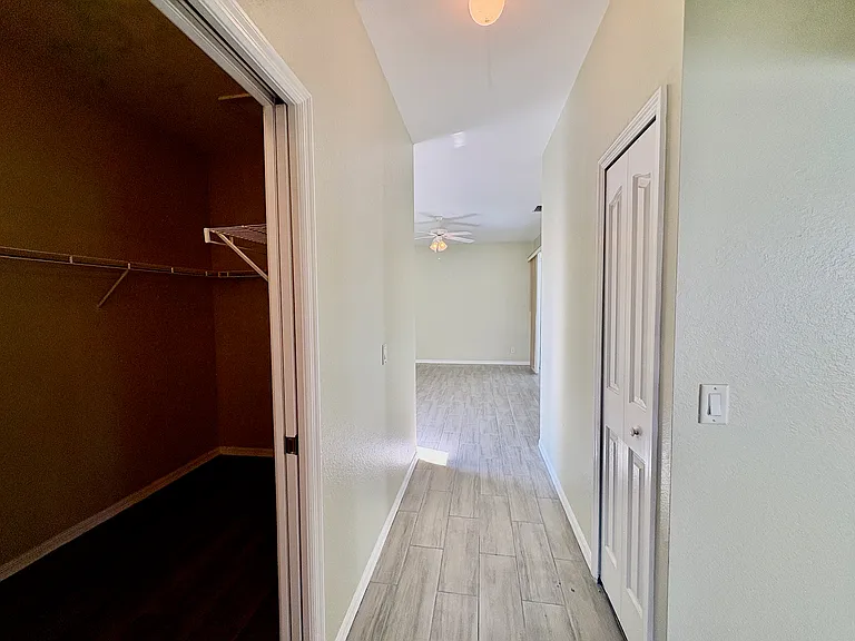 5063 Sister Ter — Photo 20