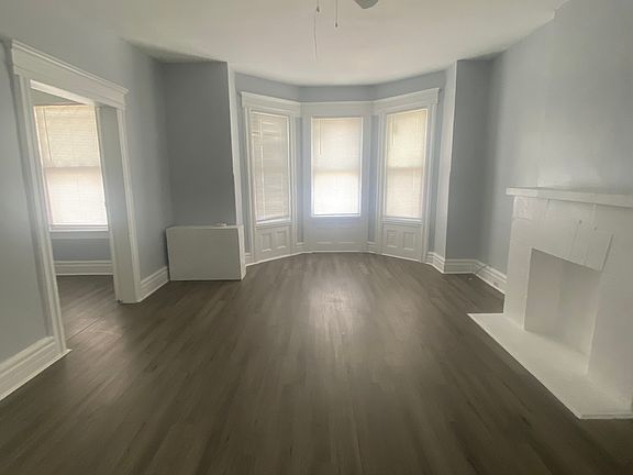 2nd image of 147 Seymour Ave Floor 1