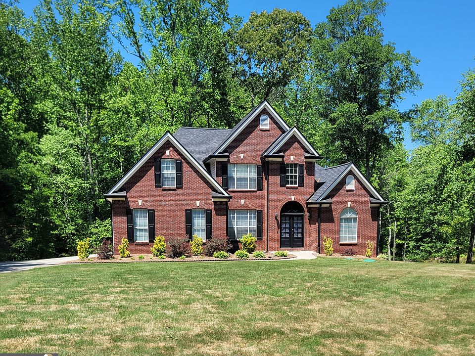 1st image of 26 Parlor Cir
