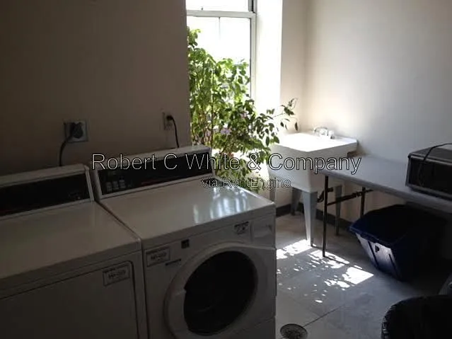 196 Crown St #503 — Photo 17