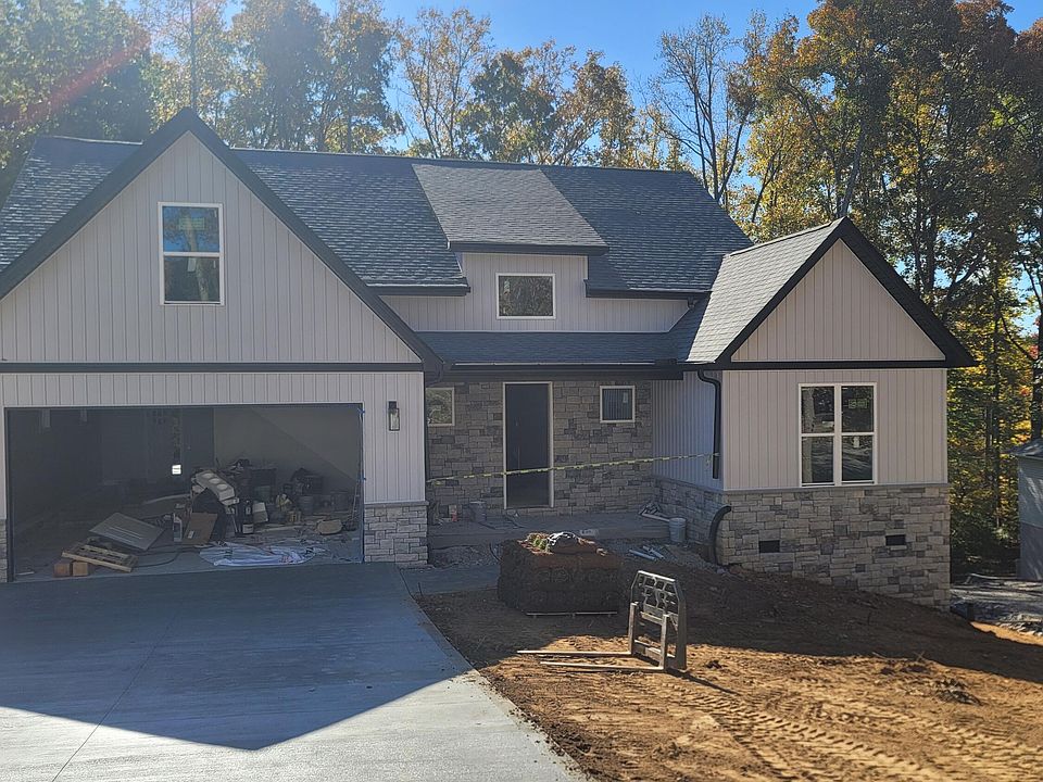 2nd image of 206 Nicoma Dr