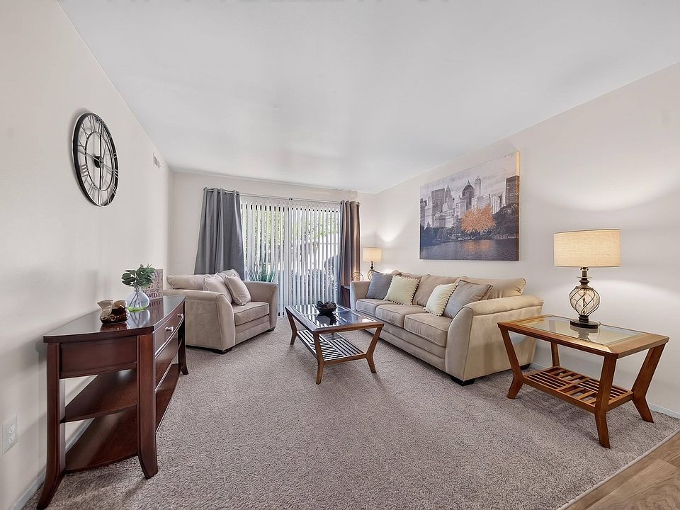24382 Eastwood Village Ct # 551-203, photo 2