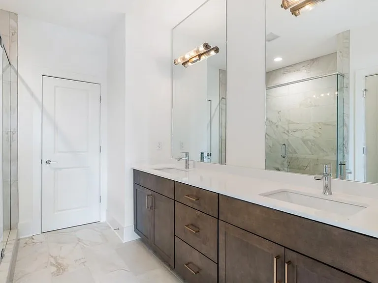 309 Penny Ct #309 — Photo 12