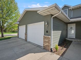 3840 37th Ave SW Unit E, Cedar Rapids, IA 52404