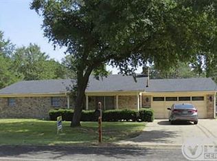 583 Ferndale Ln, Fairfield, TX 75840