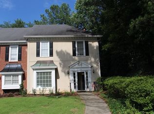 650 Brantley Rd, Sandy Springs, GA 30350