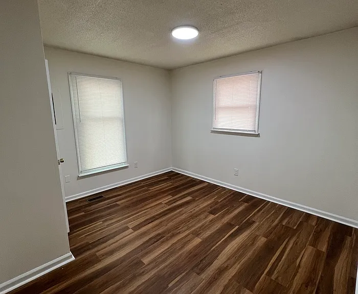638 Jefferson St #B — Photo 9