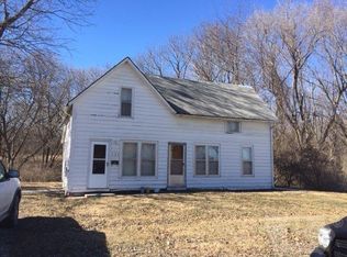 408 N State St, Lamoni, IA 50140