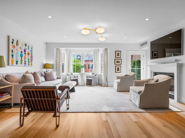 296 Shawmut Ave #Penthouse, Boston, MA 02118