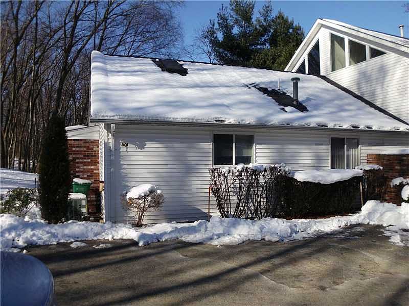 1st image of 801 Williamsburg Cir