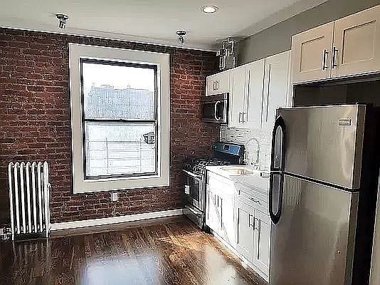 1st image of 2320 Grand Ave #A